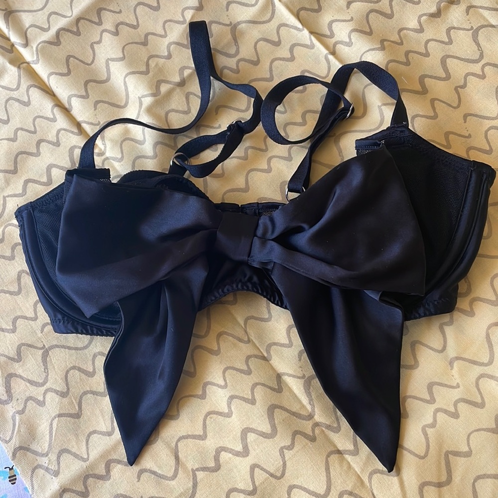 Victoria’s Secret Bow Tie Silk Bra